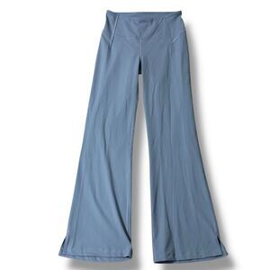 Lululemon Groove Flare Split Hem Steel Blue 6 Pilates Core Studio Street